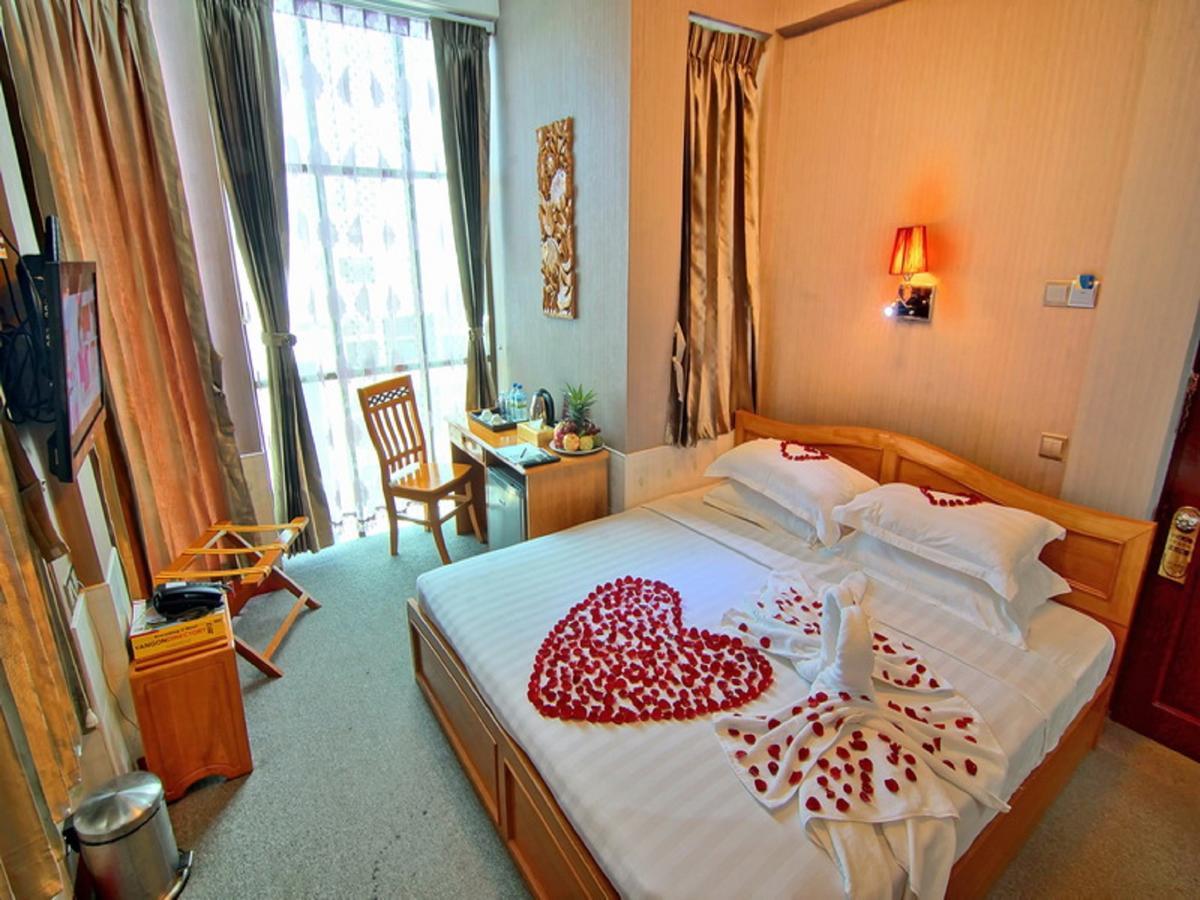 Smart Hotel Mandalay Eksteriør billede