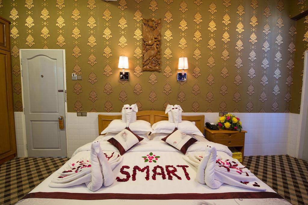 Smart Hotel Mandalay Eksteriør billede